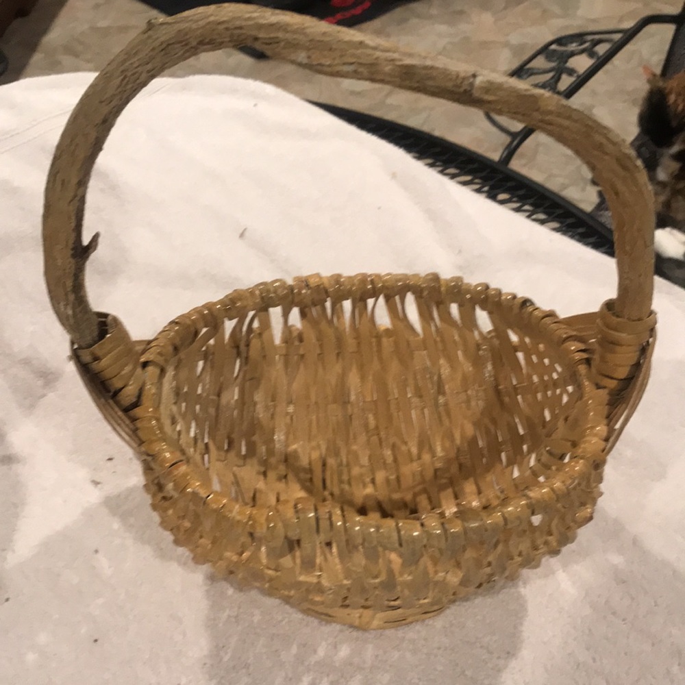 Baskets with Handles - Picture 11 of 16